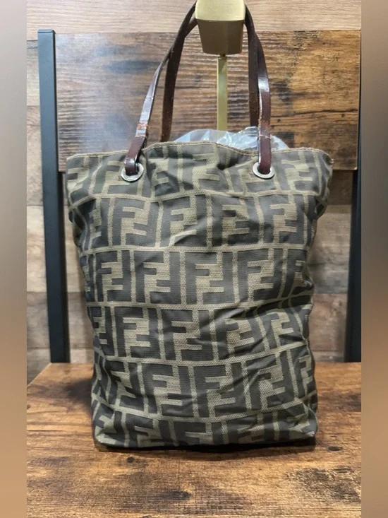 Fendi zucca canvas bundle of bag and wallet - Picture 2 of 16